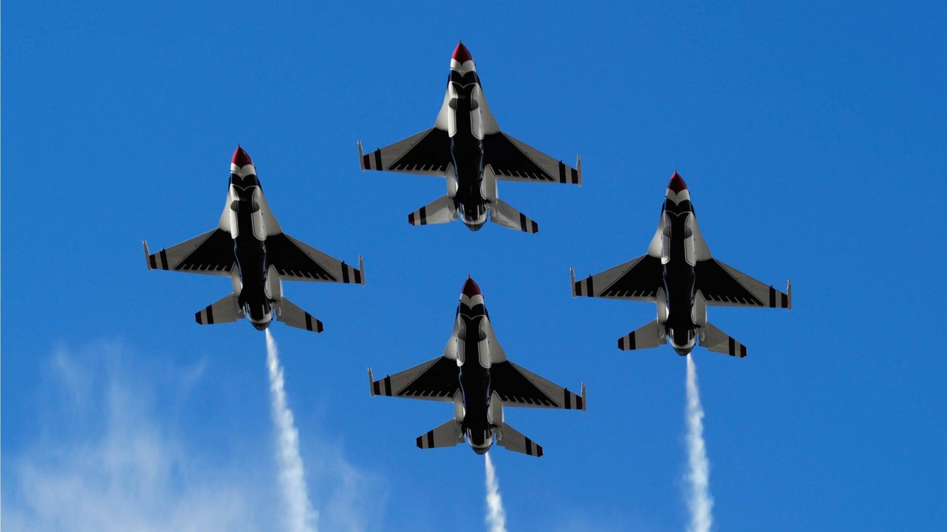 _森林狼势头强劲,冲击季后赛_,s森林狼