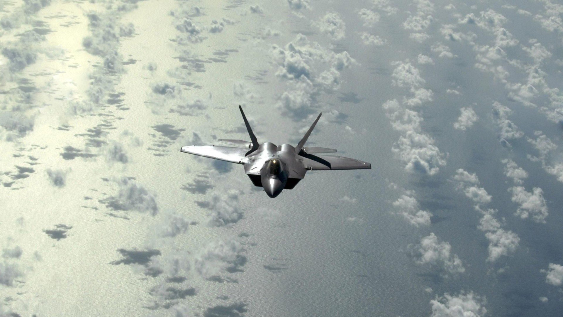 开云平台-法国马术队在巴黎奥运会三项赛团体决赛中获得银牌，展现出色表现。