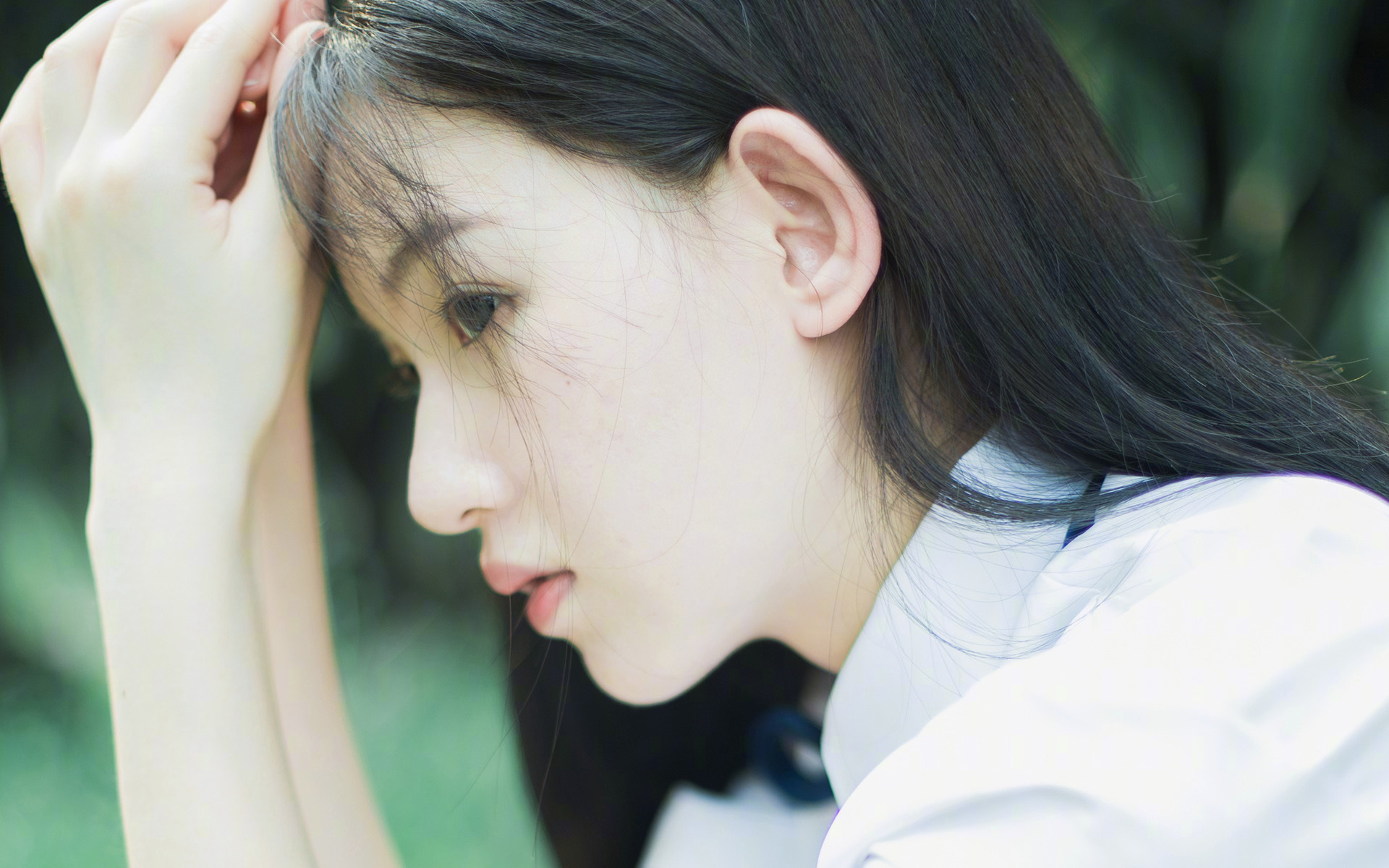 足球场馆智能灯光系统在多个城市推广应用，环保节能效果显著，足球场地灯光照明设计方案