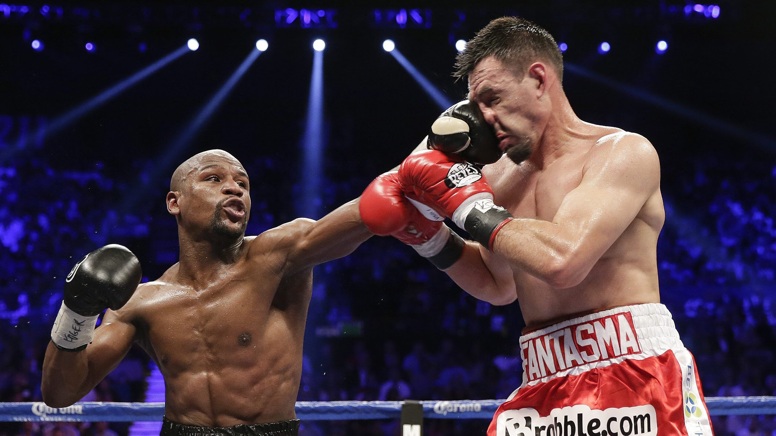 青少年足球发展现状:从青训基地到职业舞台,青少年足球发展趋势