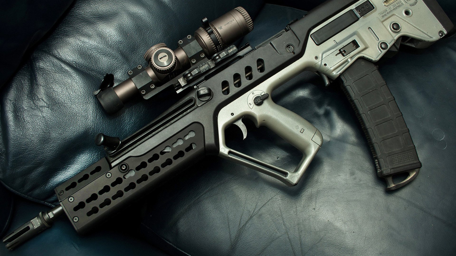 Kaiyun官方登录入口-切尔西球迷庆祝夺冠场面壮观，切尔西球迷庆祝夺冠场面壮观图片