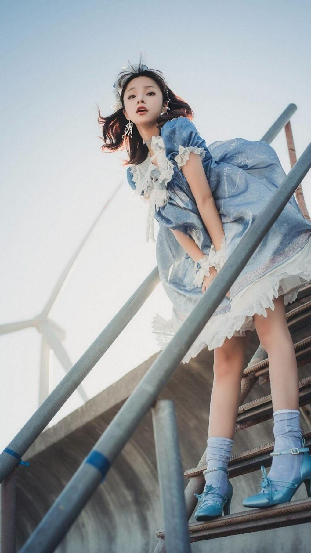 选手退役后加入教练组继续为战队出力，教练都是退役的运动员