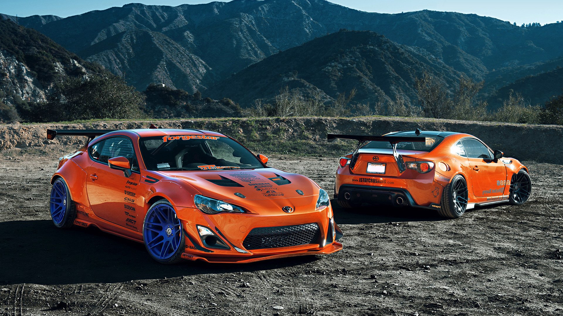 教练组临场调整迅速应对节奏变化，著名教练的临场发挥