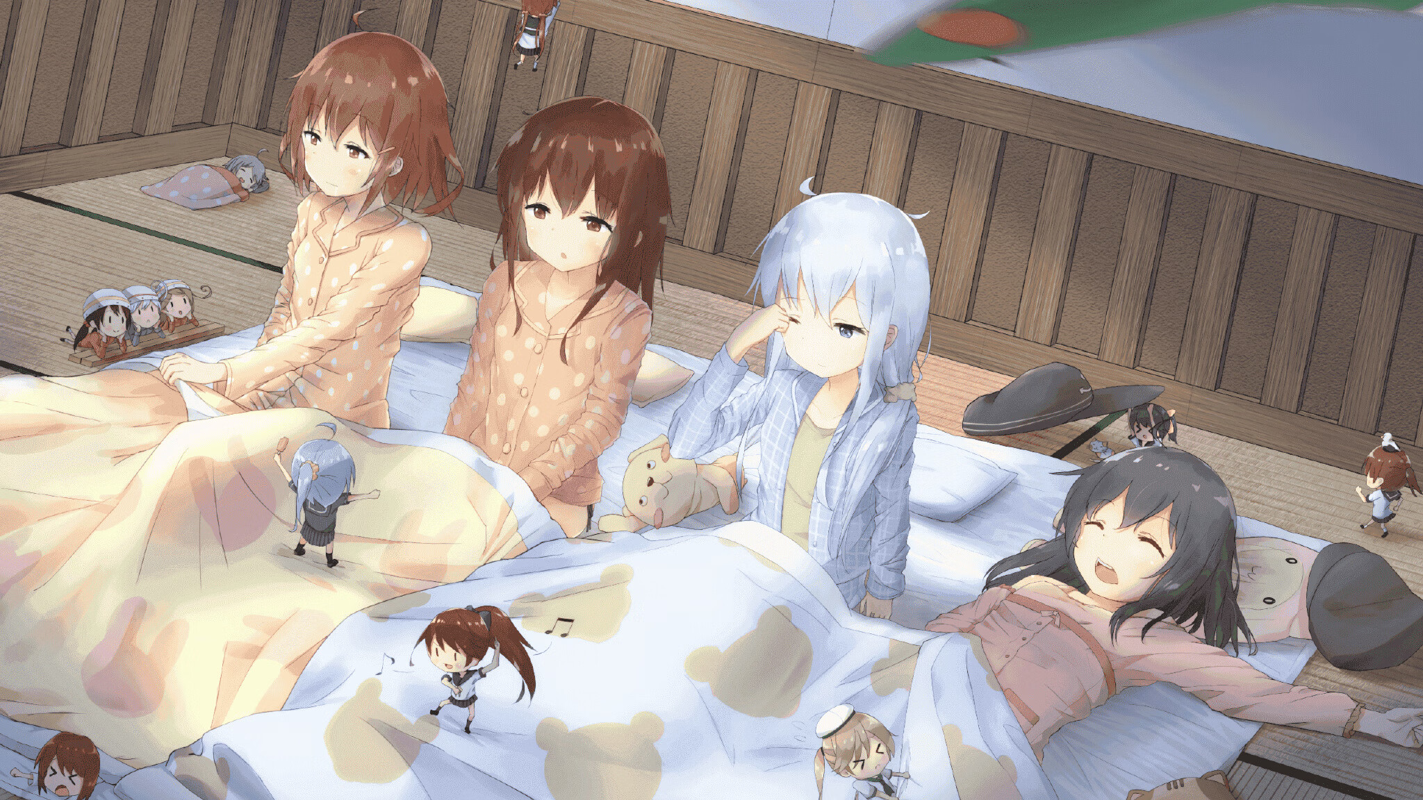 詹姆斯与教练组赛前研究战术部署,詹姆斯 教练